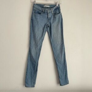 Levi’s 524 skinny jeans in medium light wash denim size 26